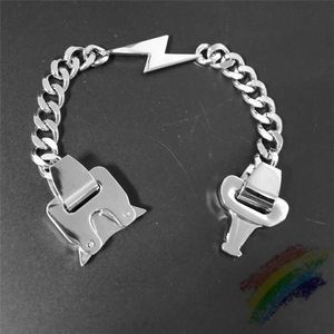 Alyx Tillbehör Armband Metallknapp Män Kvinnor Alyx Chain Halsband Titanium Stål Tillbehör Q0717