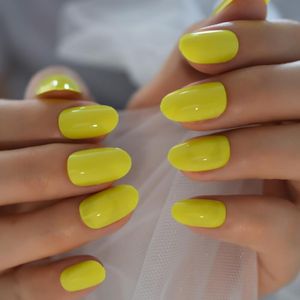Fałszywe paznokcie Owalne kształtowane fałszywe prasa na poradach Czysty żółty połysk Gelnails Art Paznokci do manicure