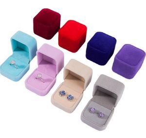 2021 Fashion Velvet Smycken Boxar Väskor för endast ringar Stud Örhängen 12 Färg Smycken Presentförpackning Visningsstorlek 5cm * 4.5cm * 4cm