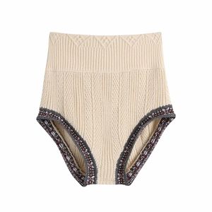Vintage kvinna beige patchwork stickad triangel shorts vår höst mode damer tjock kvinnlig chic kort 210515
