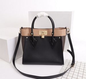 Designer Handtasche Frau Einkaufstasche 2021 Top Qualität Echtes Leder Geldbörse Euroe Luxurys Klassische 4 Farben Berühmte Frauen Casual Tote kommen mit Brieftasche