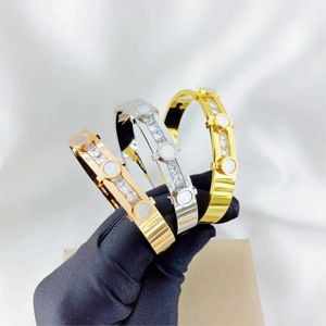 Linda cor ouro branco shell preto resina encanto bracelete festa de casamento contas pulseiras para mulheres bridal pulseras atacado q0717