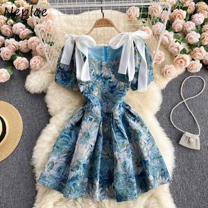 Neploe Damska Vintage Jacquard Krótki Rękaw Puffowy Kobiet Szata Bowknot Pasek Wysoka Talia Drukuj Vestidos Letnie Długość Kolana Dresses Y0726