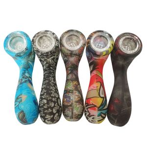 Sherlock Tubi di fumo in silicone 4,4 pollici Glow In The Dark Heady Novità Cute Dry Herb Tobacco Flower Hand Spoon Pipe con ciotola di vetro