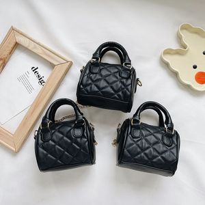 Classic Black Color Gird Style Handbags Pu pattern children accessories Girls hand bag with cross key chain girl's wallet purse mini pillow bags X08