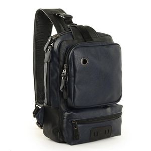 Mochilas Menina Europa Design Estudante Men's Travel Bag Couro One ombro Triângulo masculino Back Pack Rugtas