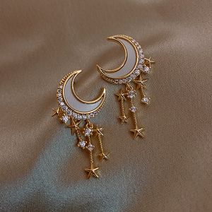 2021 Mais novo coreano na moda requintado requintado lua longa borla brindes para mulheres temperamento cristal pingente jóias