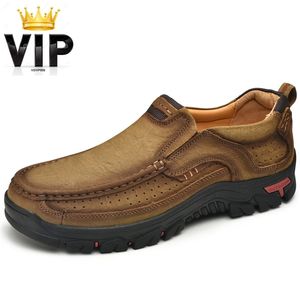 Tylko dla VIP, mężczyźni prawdziwy skórzany trampki na świeżym powietrzu Vintage Buty Mokasyny Buty Letnie Buty antypoślizgowe Guma Sole Moccasin Plus Rozmiar 48 210820