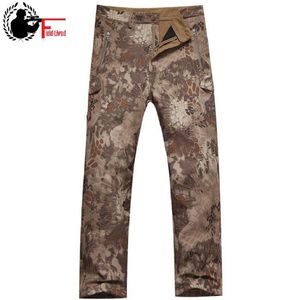 Shark Skin Softshell Tactical Military Camouflage Pant Men Winter Army Waterproof Warm Jogger Camo Fleece Straight Trousers Male 210518
