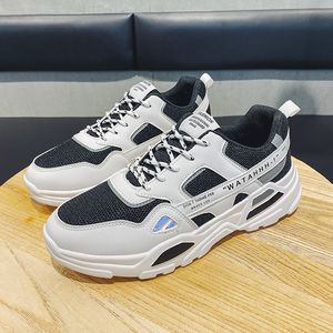 Partihandel 2021 Toppkvalitet för män Kvinnor Sport Running Skor Tennis Utomhusvandring Grön Volt Löpare Jogging Tränare Sneakers Storlek 39-44 WY16-D87