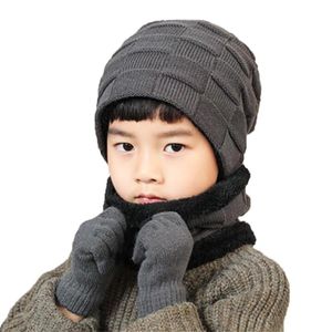 Vinter Child Hat Scarf Gloves 3 Peice Set Kids Outdoor Warm Strikkad Plysch Cap Scarves och Touchscreen Handskar Boys Tillbehör