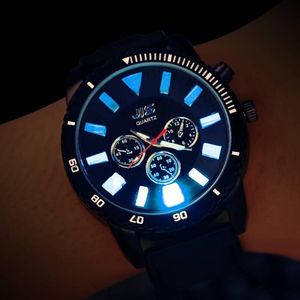 Męskie Luminous Diamond 7 Kolor Zegarki LED Moda Trend Męskimi i Kobiet Studentów Para Jelly Geneva Watch Przezroczysta skrzynka Krzemionka