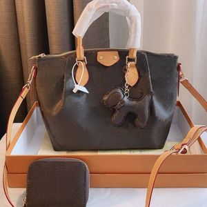 Handbag Square Bag Dog Pendant Purse Shoulder Bag Fashion Classic Letter Genuine Leather High-Capacity Zipper High Quality Three Piece Set