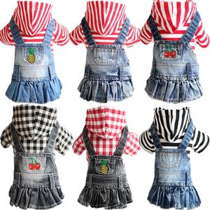 2021 Nova Jeans Pet Denim Roupas Hoodies Puppy Roupas Manta Striped Dress Bonito Fruta Impresso Dog Jean Roupas