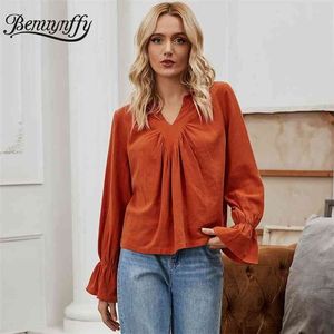 Camicetta di lino in cotone con pieghe sul davanti con collo arricciato Camicetta e camicette da donna casual a maniche lunghe con balze primaverili 210510