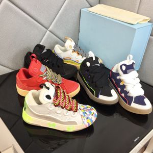 Mens Loafers toptan satış-Sıcak Yeni Curb Bayan Lüks Tasarımcı Rahat Ayakkabılar Kil Paten Bumpr Bur Ev Erkekler Kadınlar Moda Podyum Dikiş Renk Düşük Loafer lar Deri Nefes Sneakers