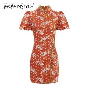 Sexy Bordado Vestidos Feminino Mandarim Collar Puff Manga Curta Túnica Slim Side Split Cheongsam Dress Mulheres 210520