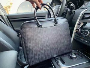 Mäns portfölj läder handväska axelväska Crossbody Män Väskor Stor kapacitet NotebookPackage