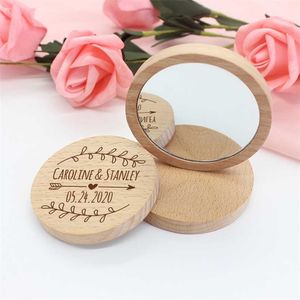Personalized Wedding Gift Souvenir Wooden Back Pocket Mirror Bridal Shower Wedding Party Favor For Guests Purse Makeup Mirror 211216