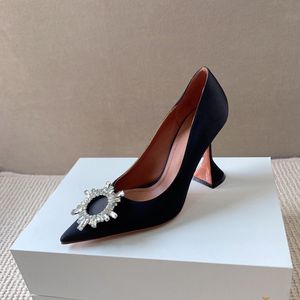 Kadınlar Için Rahat Parti Ayakkabıları toptan satış-Lüks Tasarımcı Yüksek Ayakkabı Moda Su Matkap Ayçiçeği Toka cm Cilt Alt Parti Düğün Sivri Gerçek Ipek Rahat Kadın Ayakkabı Ücretsiz Ulaşım