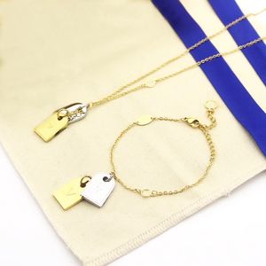 Europe America Fashion Jewelry Sets Lady Womens Gold/Silver-color Metal Engraved V Initials Double Square Pendant Nanogram Tag Necklace Bracelet M00294 M00293