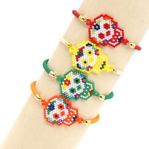 Charm Bracelets HUANZHI Halloween Gifts Punk Jewellery Colorful Skull Bracelet For Kids Gift Handmade Beaded Women Jewelry
