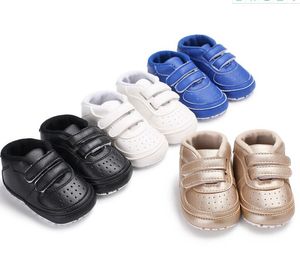 PU Läder Baby Girls Kids First Walkers Spädbarn Toddler 4 Färg! Klassisk Sport Anti-Slip Soft Sole Skor Sneakers Prewalker Spring Autum