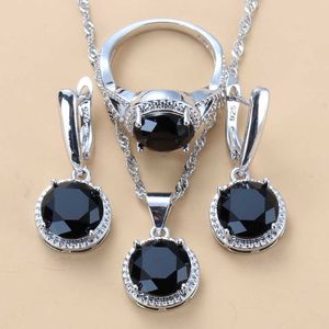 Smycken Sets Luxury Designer Armband 925 Silver Bröllop Black Zircon Dangle Örhängen och Halsband Ring 3 Piece Set Women Trendy Costume