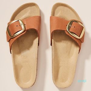 Засовывает слайды тапочки женщин в помещении открытый лето девушка пляж праздник PU кожаные плоские каблуки сандалии обувь размер 43 8400