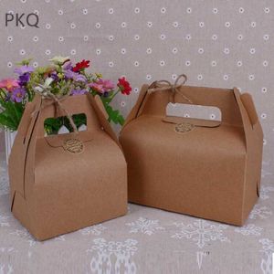10pcs Kraft Paper Cake Boxes with Handle Brown Cupcake Box Christmas Paper Cardboard Cake Package White Mousse Packaging 210724