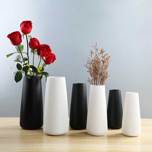 20/23.3/27cm Height White/Black Ceramic Tabletop Vase Chinese Crafts Decor Flowerpot for Artificial Flower Home Decorations 210623