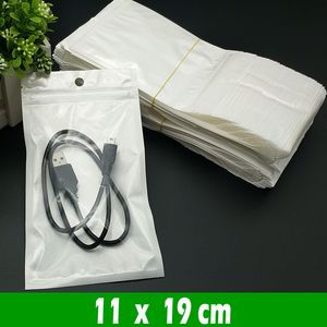 500 pcs 11 * 19cm Clear + Pérola branca Poli Poly Opp Embalagem sacos Zíper Bloqueio Pacotes de varejo Saco de alimentos de jóias Hang buraco auto selo resealable para acessórios de telefone celular