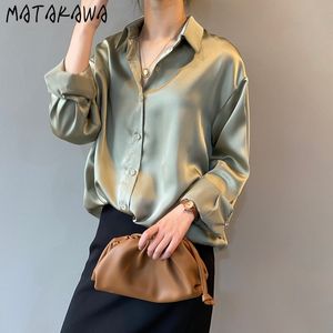 MATAKAWA Frauen Blusen Herbst Koreanische Reine Farbe Hemd Temperament Lose und Dünne Lange ärmeln Revers Blusas Mujer De Moda 210513