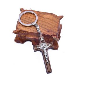 Wooden Holy Cross Jesus Key Chains Fashion Christianity Jewelry Catholicism Protestantism Pendant Easter Prayer Church Gifts G1019