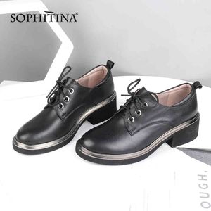 Sophitina moda bombas sólidas Neutro de alta qualidade de couro genuíno confortável lace-up salto quadrado sapatos mulheres SC566 210513