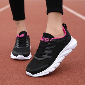 Partihandel Tennis Mens Womens Sports Running Shoes Super Light Breatble Runners Black White Pink Outdoor Sneakers 35-41 WY04-8681