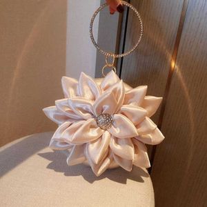 Elegante cetim floral noite mini saco 2021 Luxo senhora strass a bolsa redonda festa de casamento bolsa de embreagem para as mulheres ftb343 q0709