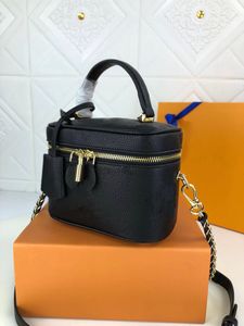 Mode empreinte läder jätte blomma kvinnor mini fåfänga fall resor crossbody väska präglad korn läder dragkedja öppen läder flätad kedja