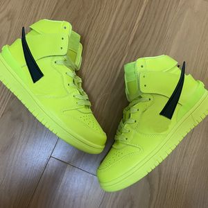 2021 Oryginalny projektant buty do koszykówki fluorescencyjne zielone wysokie cięcie sportów sportowych Trening działający trampki Cu7544 z oryginalnym pudełkiem
