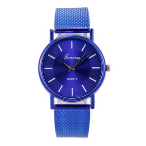 Ladies Watch Quartz klockor 23mm Fashion Casual Wristwatch Womens armbandsur Atmospheric Business Montre de Luxe Gift Color1