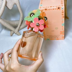 Perfumy damskie damskie w sprayu najnowszy zapach 75ml EDT Daze kwiatowo-owocowe nuty najwyższa jakość i szybka dostawa