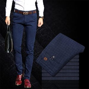 Spodnie w kratę Mężczyźni Bawełna Szczupła Fit Proste Spodnie Elastyczność Stretch Classic Dress Spodnie Garnitur Business Casual Długie Spodnie męskie X0615