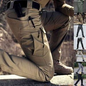 Pantaloni cargo tattici da uomo Army Fashion Outdoor Escursionismo re Pantaloni sportivi casual Camouflage Pantaloni multitasche militari S-3XL 210714