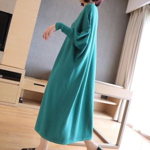 Casual Dresses Bat Sleeve Long Knitted Dress 2021 Spring And Autumn Women's Plus Size Long-sleeve Loose Sweater Knitwear K909