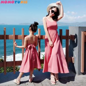 family matching clothes mommy and me family look dress matching family outfits mum backless mama and daughter long dresses 210713