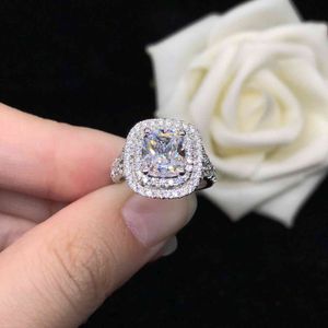 Lyxig kvalitet solid 18k 750 vitguld smycken 3ct kudde klippa diamant au750 förlovningsring för kvinnor låda gåva