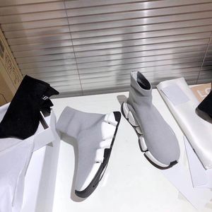 2022 패션 남성 캐주얼 신발 여성 럭셔리 양말 부츠 클래식 스니커즈 트리플 s 플랫폼 실행 신발 로퍼 35-45