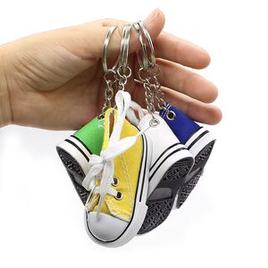 Mode mini tennis sko nyckelring gummi tangenthållare 3d canvas sneaker sport sko keychain bil handväska ryggsäck hängande nyckelringar för barn och vuxen grossist