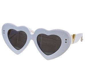 Sonnenbrille für Frauen Sommerstil 4104 Anti-Ultraviolett Retro Platte Planke Herzform Vollformat Mode Brillen Zufällige Box