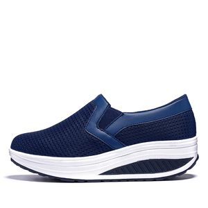 2021 Männer Frauen Sport Laufschuhe Top Qualität Atmungsaktives Mesh Triple Black Navy Blau Rosa Outdoor Erhöhen Läufer Turnschuhe Größe 35-42 WY34-1608